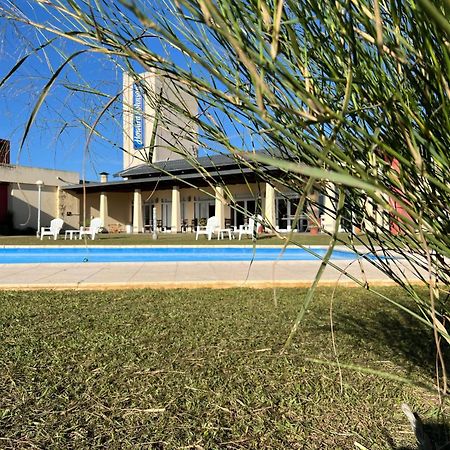 Howard Johnson Inn רוסאריו דה לה פרונטרה מראה חיצוני תמונה