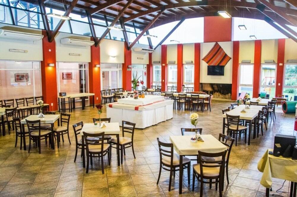 Howard Johnson Inn רוסאריו דה לה פרונטרה מראה חיצוני תמונה