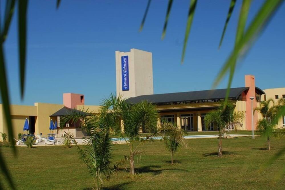 Howard Johnson Inn רוסאריו דה לה פרונטרה מראה חיצוני תמונה