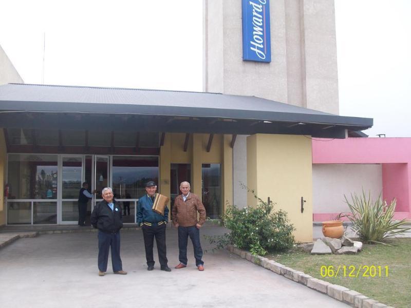 Howard Johnson Inn רוסאריו דה לה פרונטרה מראה חיצוני תמונה